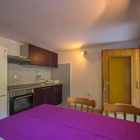 Djurdjica Гостевой дом 3*